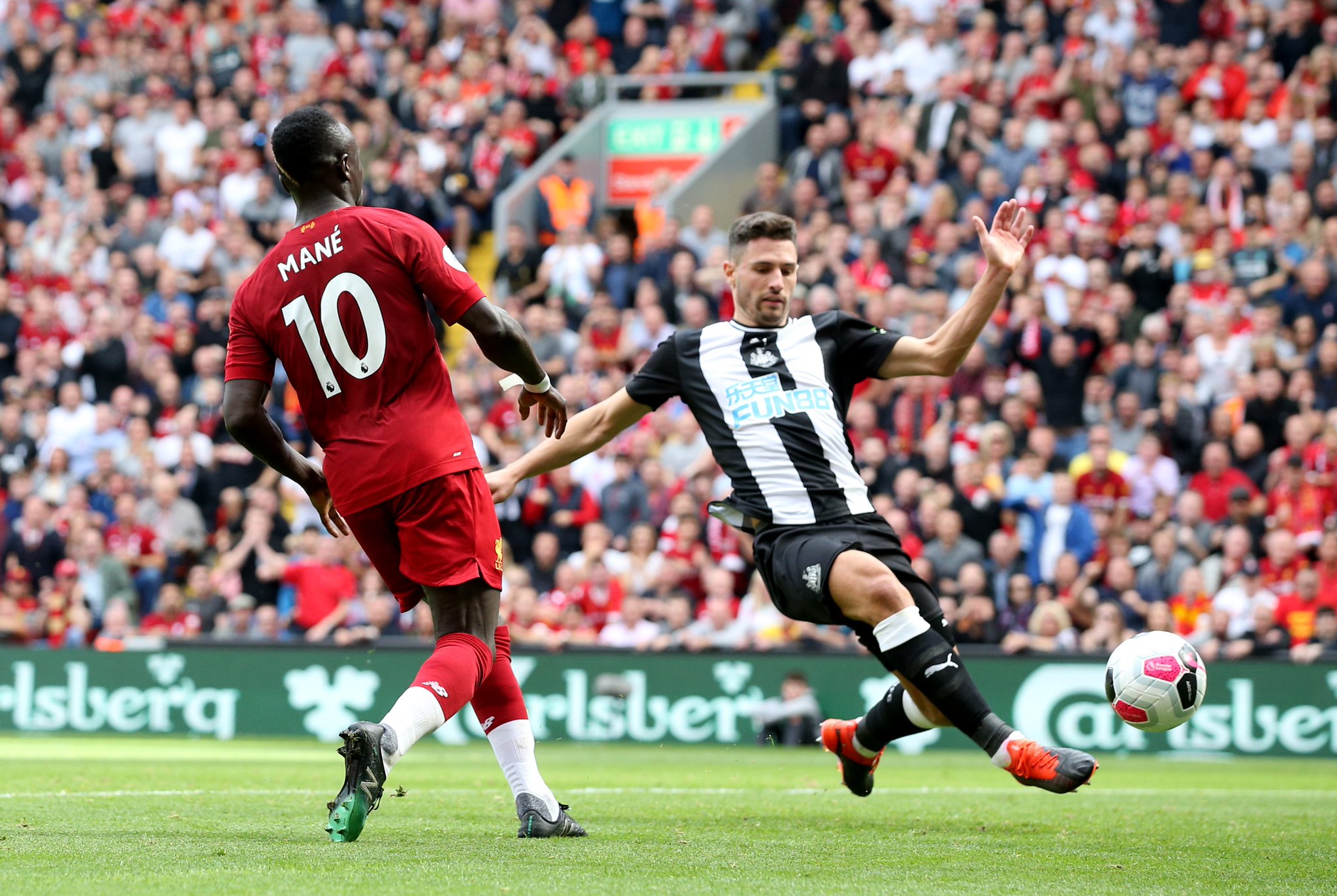 而亚洲杯作 而亚洲杯作